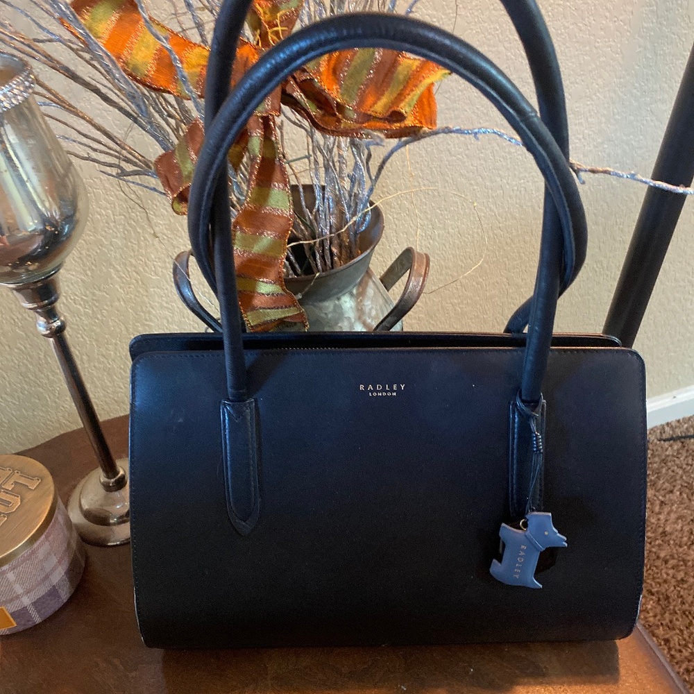 Radley London Black Leather Medium  Shoulder Bag